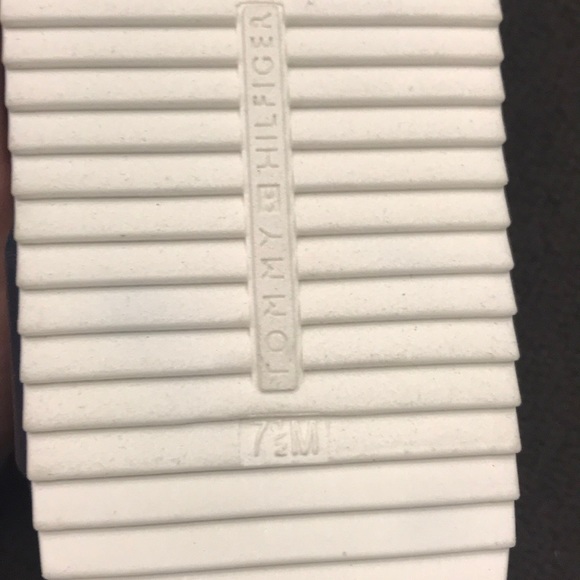 Hilfiger creeper slides - Picture 2 of 8